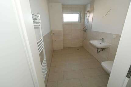Wohnung Tessin - 2 Zimmer, 60 m&sup2;, 712&euro; | Angebot:26380221