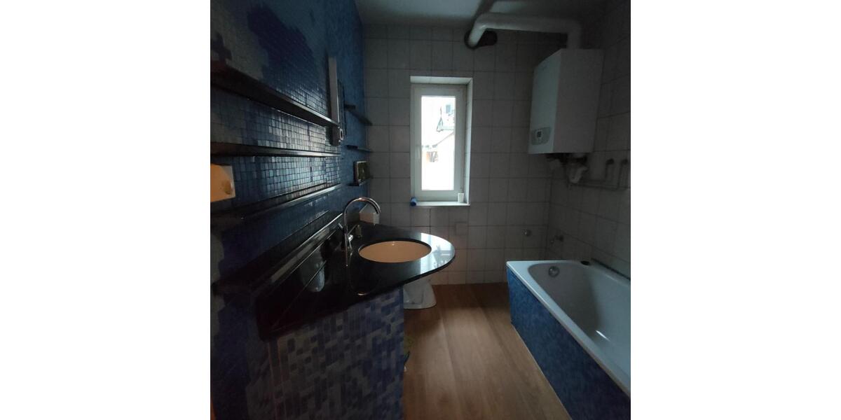 Erdgeschoßwohnung Apolda - 2 Zimmer, 66 m&sup2;, 480&euro; | Angebot:26056116