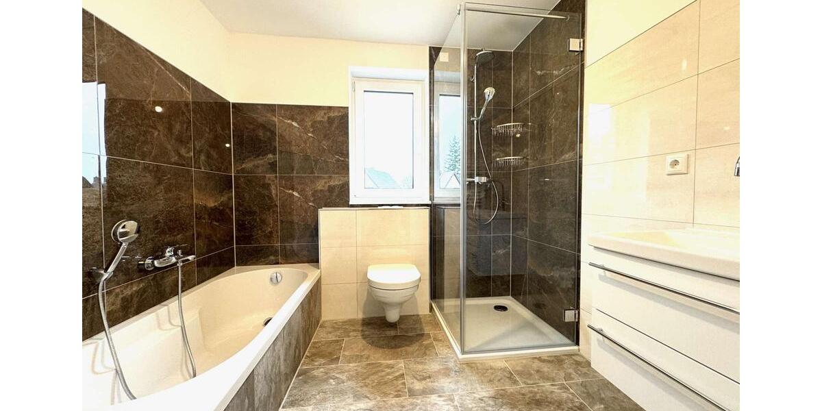 Reihenhaus Stockelsdorf - 4 Zimmer, 109 m&sup2;, 2.190&euro; | Angebot:24245068