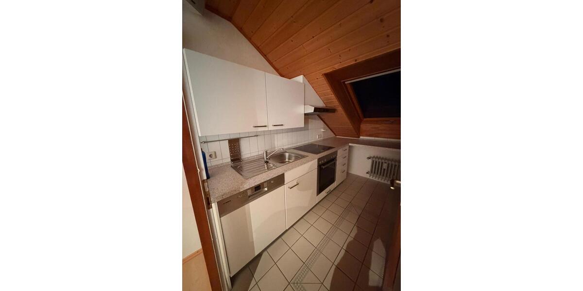 Dachgeschoßwohnung Grafenau - 3 Zimmer, 70 m&sup2;, 1.050&euro; | Angebot:25046516