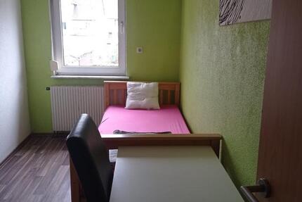 1 WG Zimmer zum Vermieten ab sofort in Tuttlingen 1 zimmer