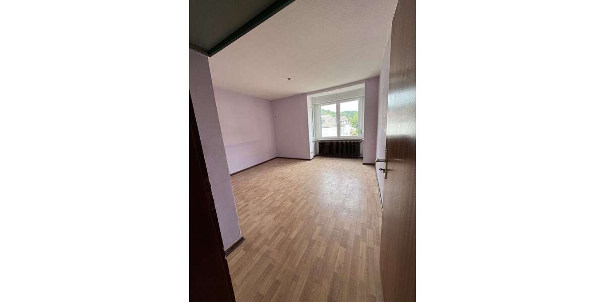 Etagenwohnung Vallendar - 3 Zimmer, 90 m&sup2;, 950&euro; | Angebot:21213308