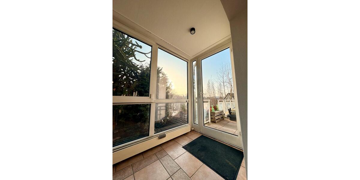 Erdgeschoßwohnung Betzdorf - 3 Zimmer, 100 m&sup2;, 750&euro; | Angebot:25509791