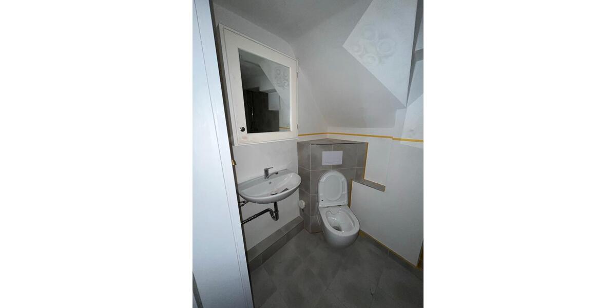 Etagenwohnung Burgebrach - 1 Zimmer, 31 m&sup2;, 670&euro; | Angebot:25843175