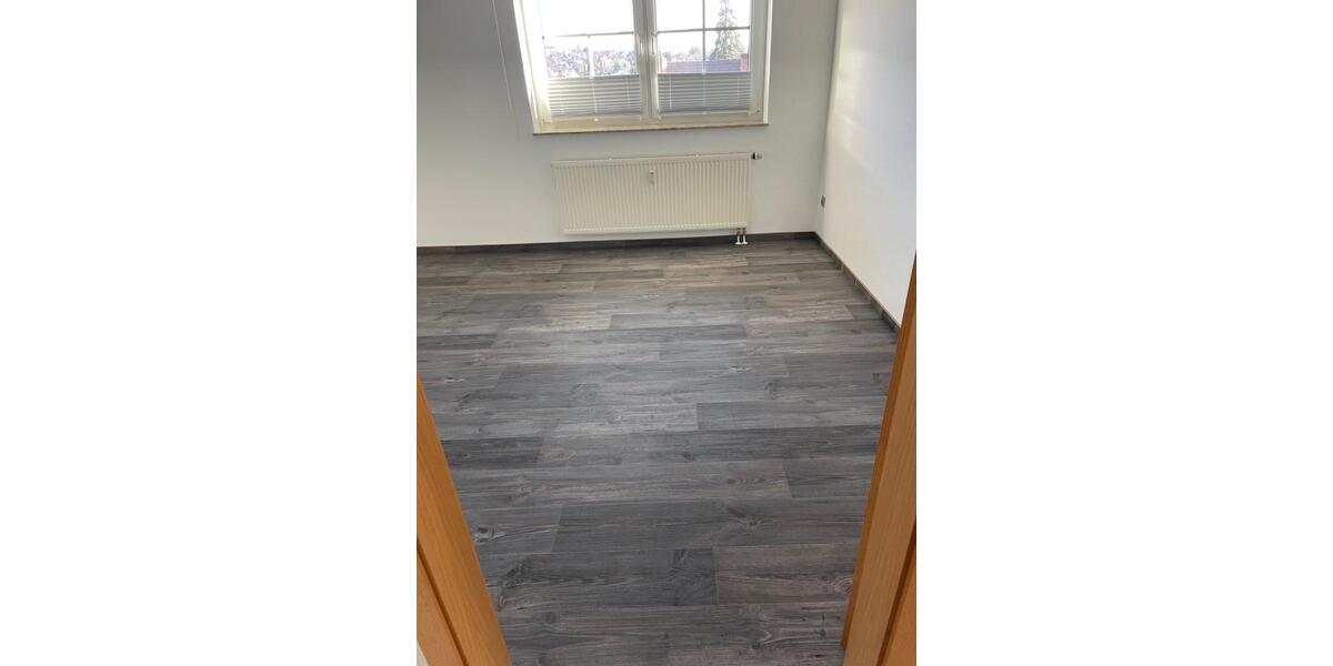 Einfamilienhaus Uslar - 2 Zimmer, 67 m&sup2;, 825&euro; | Angebot:26479318