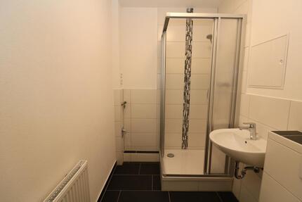 Auch ohne Badekappe Duschspaß garantiert…3-RW mit Dusche u. Balkon!!! zimmer