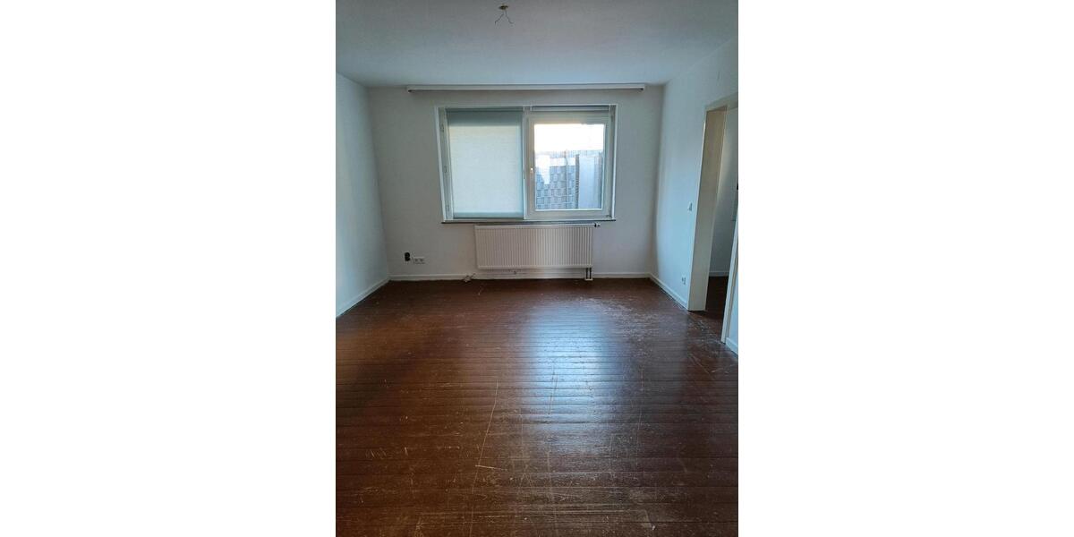 Erdgeschoßwohnung Solingen Mitte - 1 Zimmer, 45 m&sup2;, 590&euro; | Angebot:26545965