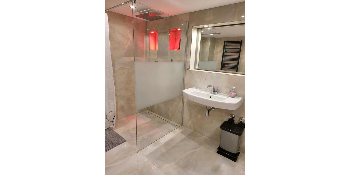 Wohnen auf Zeit Hammersbach - 4 Zimmer, 126 m&sup2;, 30&euro; | Angebot:24816887