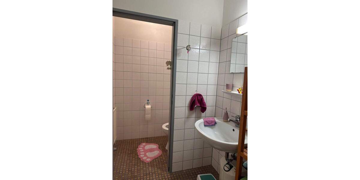 Etagenwohnung Vogtsburg im Kaiserstuhl Oberrotweil - 5 Zimmer, 157 m&sup2;, 1.390&euro; | Angebot:25769383