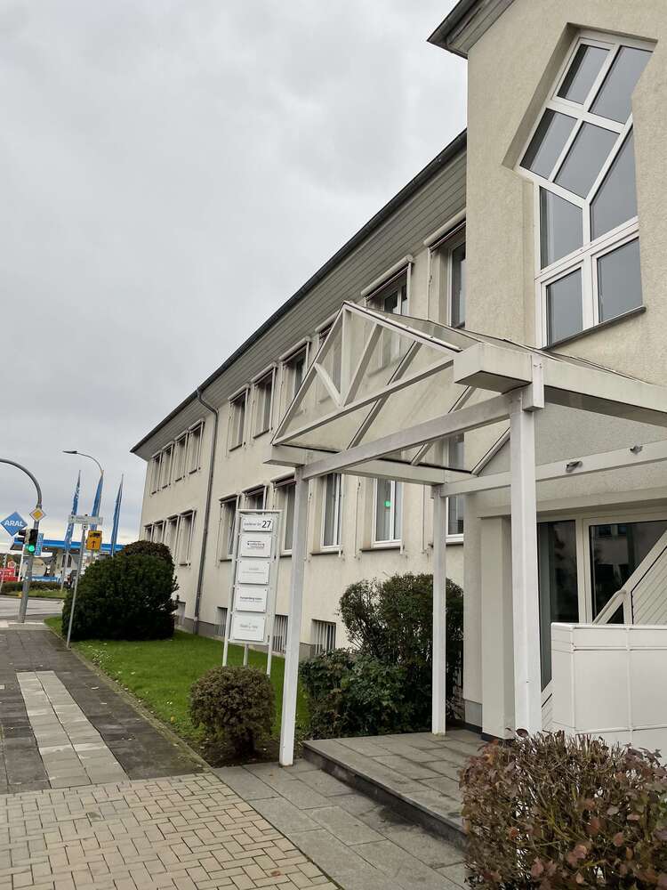 Büro in Lich 1.999 € 269 m²