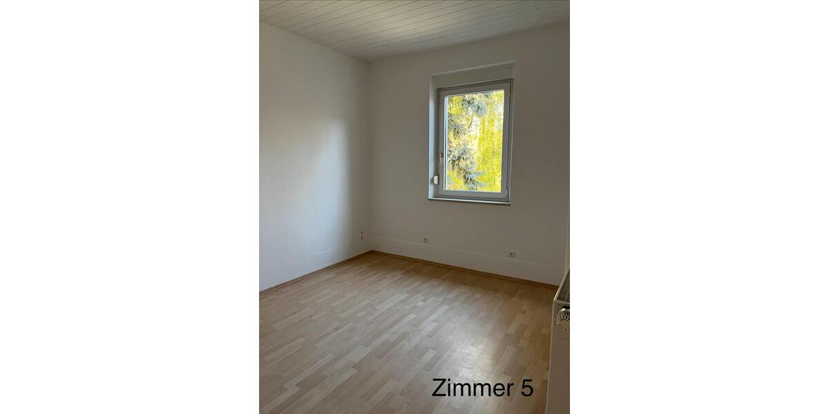 Etagenwohnung Bayreuth City - 5 Zimmer, 134 m&sup2;, 1.400&euro; | Angebot:26613630