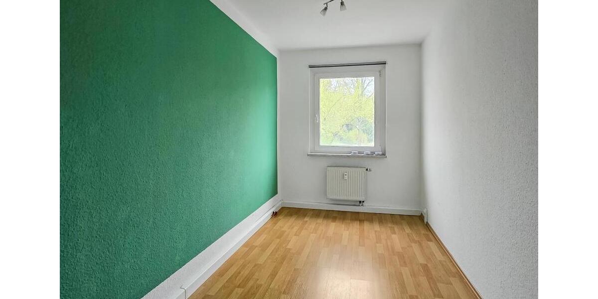 Etagenwohnung Rosenthal am Rennsteig - 4 Zimmer, 70 m&sup2;, 450&euro; | Angebot:26675366