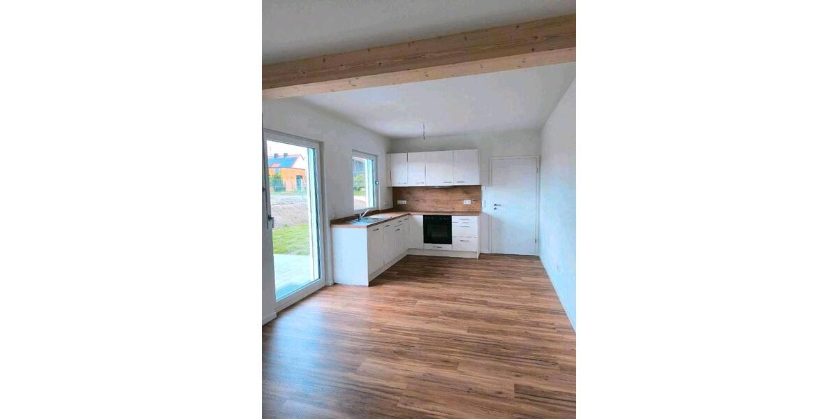 Etagenwohnung Oberhausen - 3 Zimmer, 91 m&sup2;, 1.200&euro; | Angebot:26611683