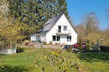 Haus zum Mieten in Schwarzenbek 2.200 € 190 m² 8 zimmer