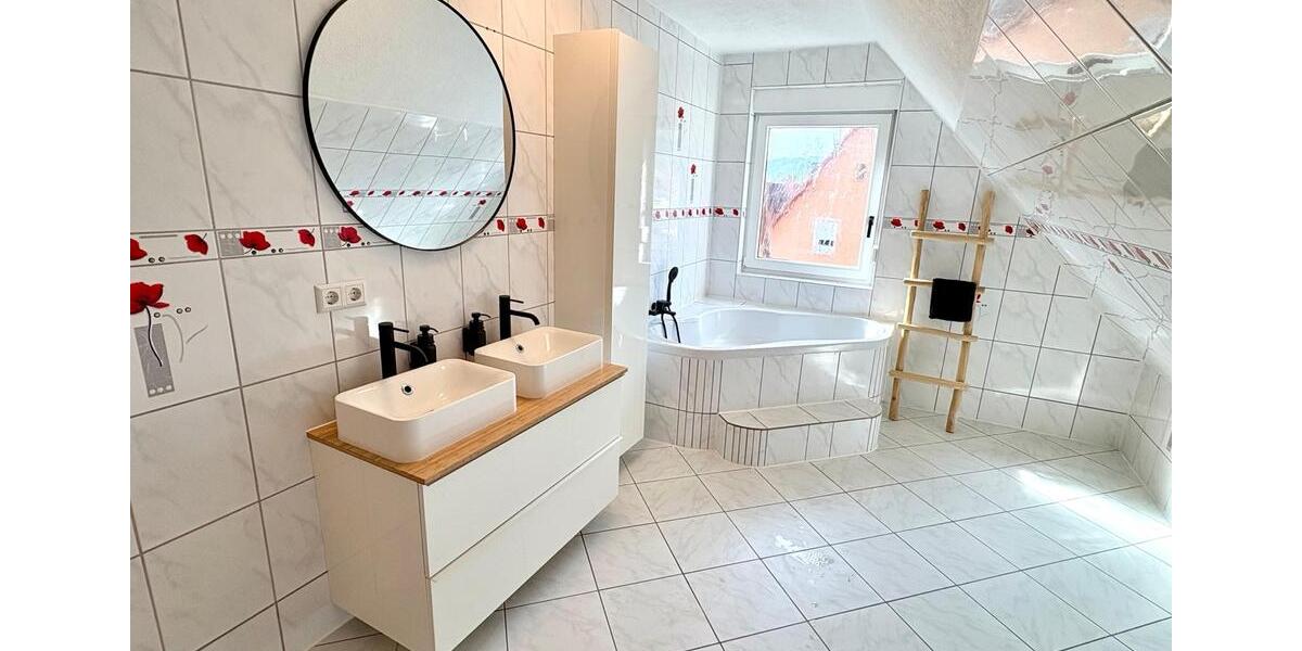 Etagenwohnung Forchtenberg - 6 Zimmer, 205 m&sup2;, 1.290&euro; | Angebot:26561066
