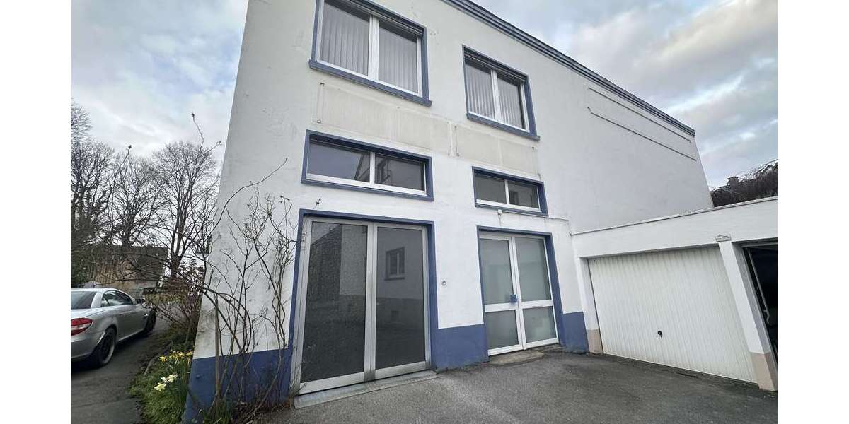 Halle in Solingen 995 € 150 m² zimmer