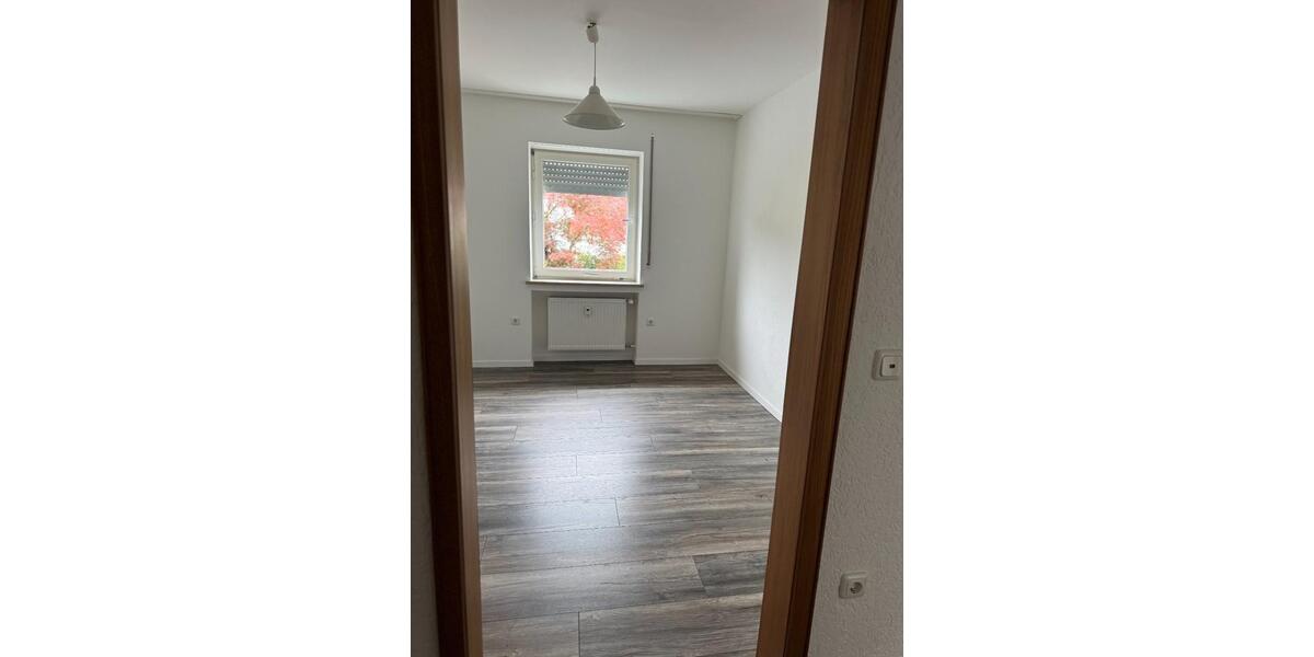 Etagenwohnung Simbach - 4 Zimmer, 97 m&sup2;, 850&euro; | Angebot:25823271