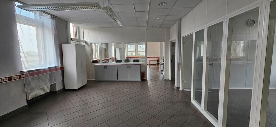Gewerbeobjekt Heuchelheim a. d. Lahn - 2.556&euro; | Angebot:26470097