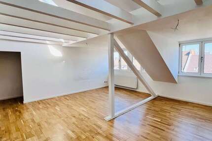 Wohnung zum Mieten in Düsseldorf 1.350 € 90 m²