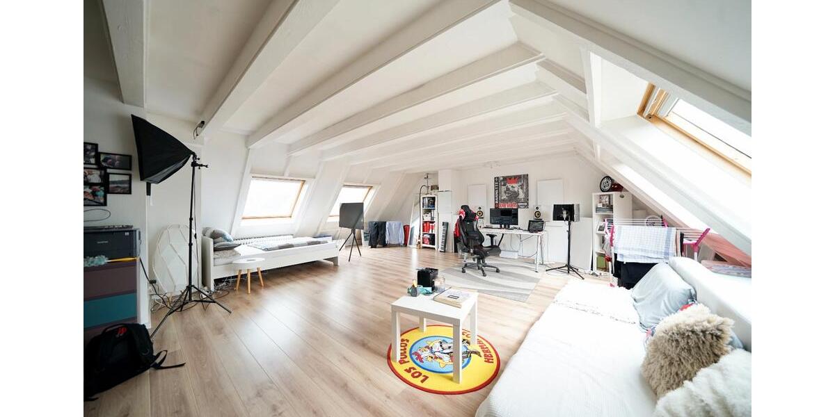 Dachgeschoßwohnung Köln Mülheim - 1 Zimmer, 55 m&sup2;, 770&euro; | Angebot:26631292