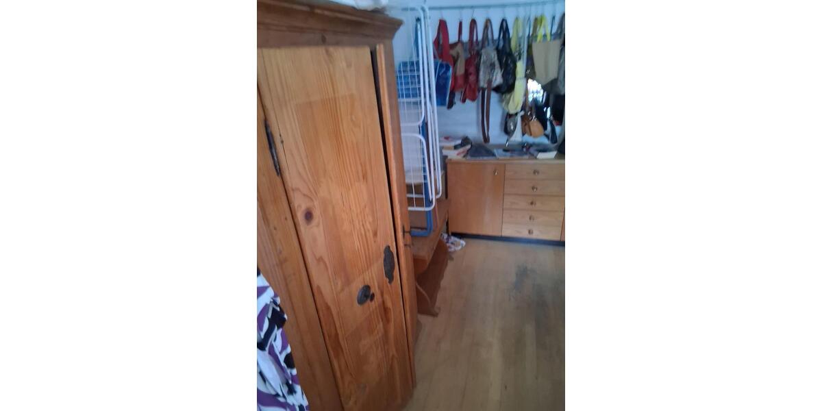 Erdgeschoßwohnung Traunstein - 1 Zimmer, 12 m&sup2;, 250&euro; | Angebot:25046884