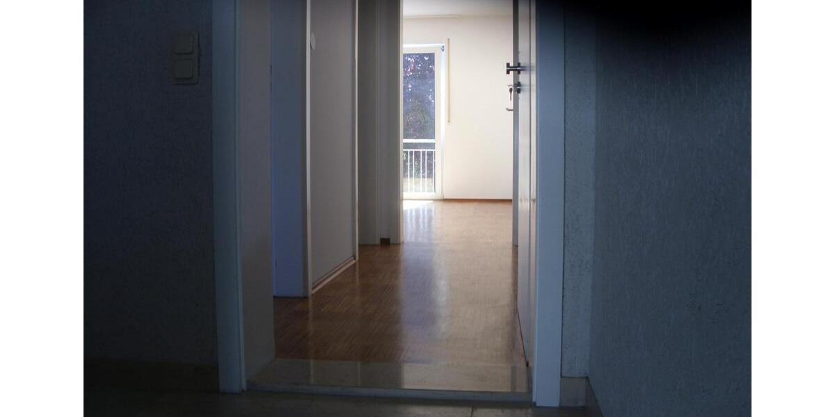 Doppelhaushälfte Eschborn - 4.5 Zimmer, 126 m&sup2;, 1.990&euro; | Angebot:26253882