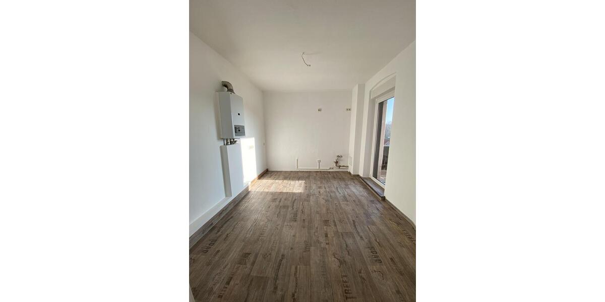 Etagenwohnung Altenburg - 4 Zimmer, 100 m&sup2;, 510&euro; | Angebot:25964643