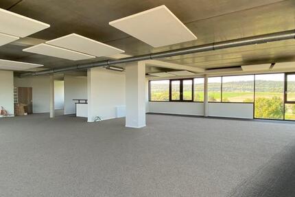 Moderne und repräsentative Büroräume in TOP-Etage zum Erstbezug zimmer