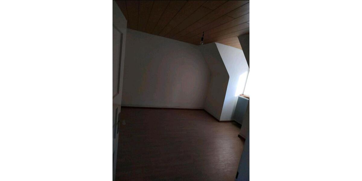 Reihenhaus Mühlheim an der Donau - 6 Zimmer, 137 m&sup2;, 1.500&euro; | Angebot:26147154