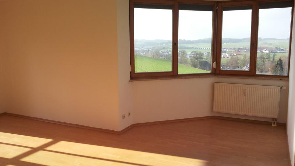 Etagenwohnung Aldersbach - 3 Zimmer, 80 m&sup2;, 610&euro; | Angebot:23871614
