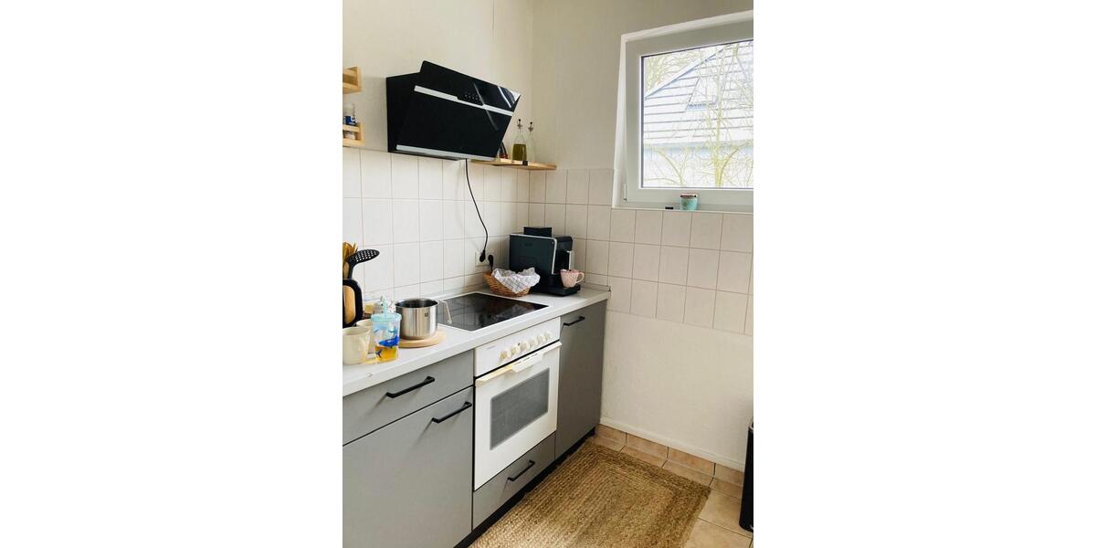 Etagenwohnung Bremerhaven Lehe - 4 Zimmer, 20 m&sup2;, 1.100&euro; | Angebot:25440028