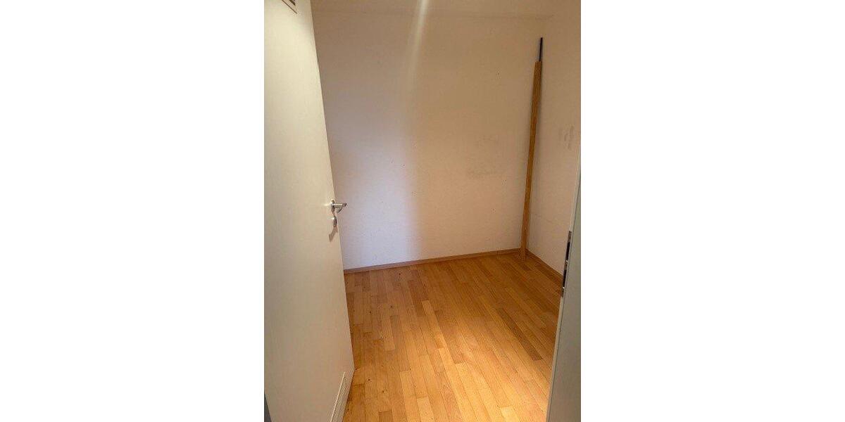 Erdgeschoßwohnung Bad Lippspringe - 2 Zimmer, 82 m&sup2;, 700&euro; | Angebot:26260514