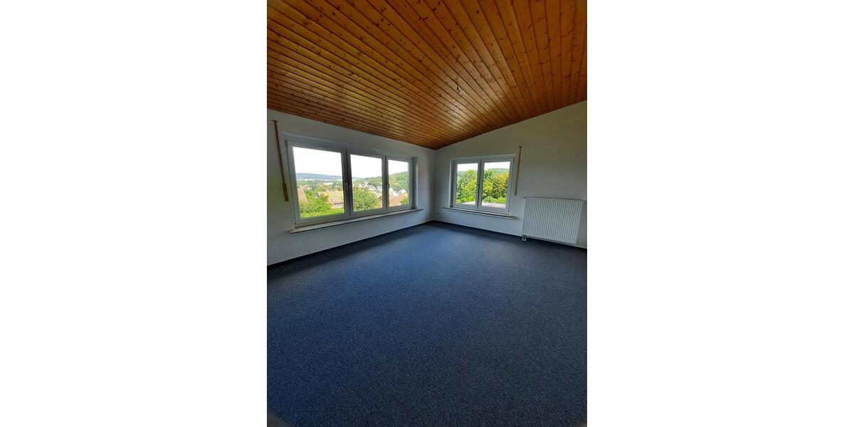 Erdgeschoßwohnung Lamspringe - 4 Zimmer, 180 m&sup2;, 1.440&euro; | Angebot:23567014