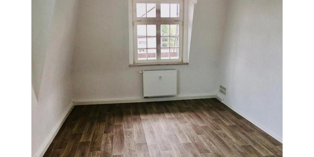 Etagenwohnung Hohenstein-Ernstthal Ernstthal - 2 Zimmer, 60 m&sup2;, 390&euro; | Angebot:26231449