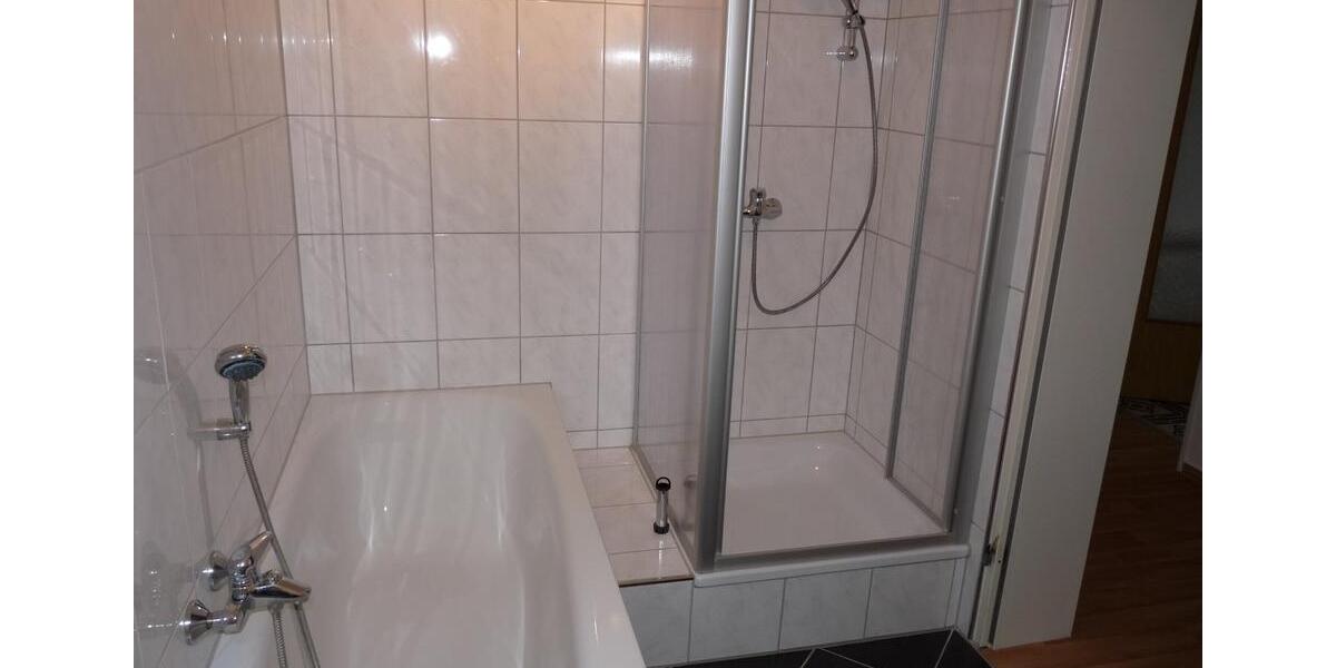 Etagenwohnung Bad Fallingbostel - 4 Zimmer, 100 m&sup2;, 860&euro; | Angebot:25137143