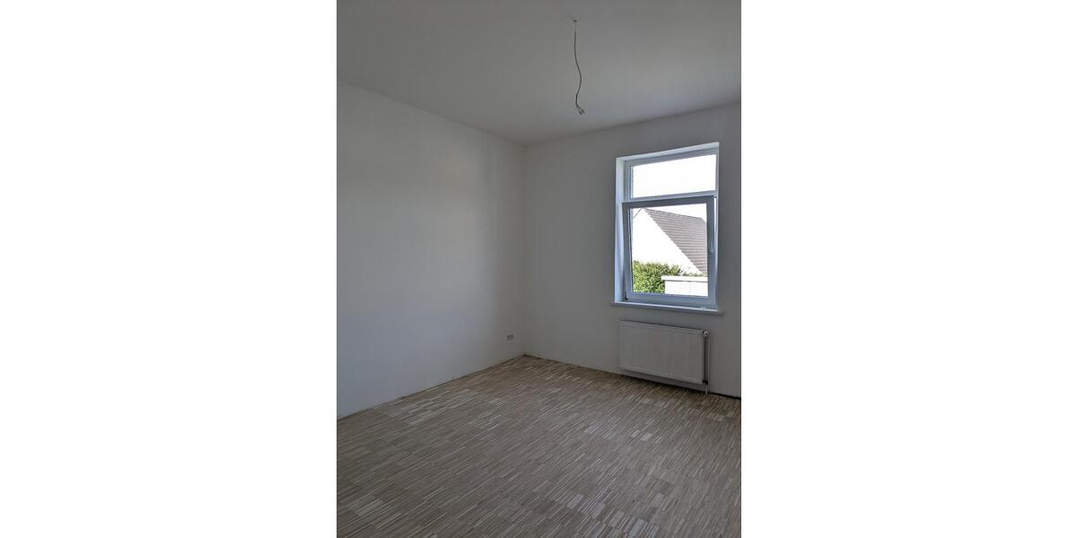Dachgeschoßwohnung Kamen - 4 Zimmer, 83 m&sup2;, 790&euro; | Angebot:26407234