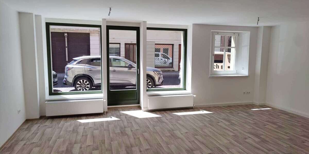 Etagenwohnung Oschatz - 1.5 Zimmer, 61 m&sup2;, 430&euro; | Angebot:26785639