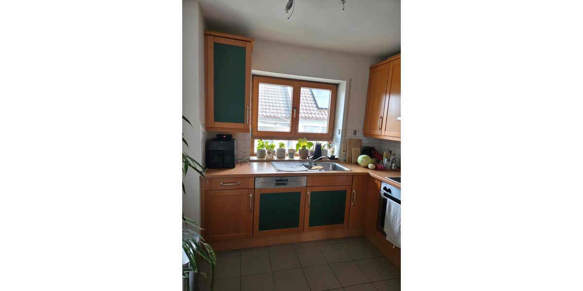 Etagenwohnung Gerbrunn - 3 Zimmer, 74 m&sup2;, 1.200&euro; | Angebot:25964207