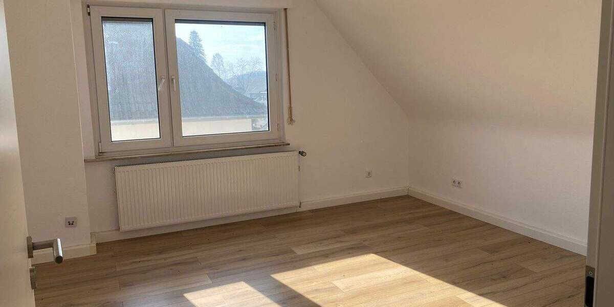 Etagenwohnung Hamm Braam-Ostwennemar - 3 Zimmer, 95 m&sup2;, 600&euro; | Angebot:25666200