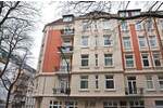 Gepflegte Altbau- ObergeschossWohnung mit überdachtem PKW-Stellplatz und guter Raumaufteilung in beliebter Wohnlage in Hamburg- Eimsbüttel
