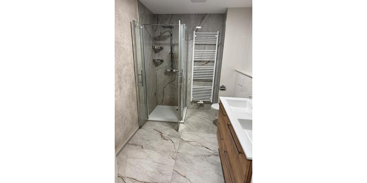 Erdgeschoßwohnung Freudenstadt - 2 Zimmer, 95 m&sup2;, 1.465&euro; | Angebot:25457003