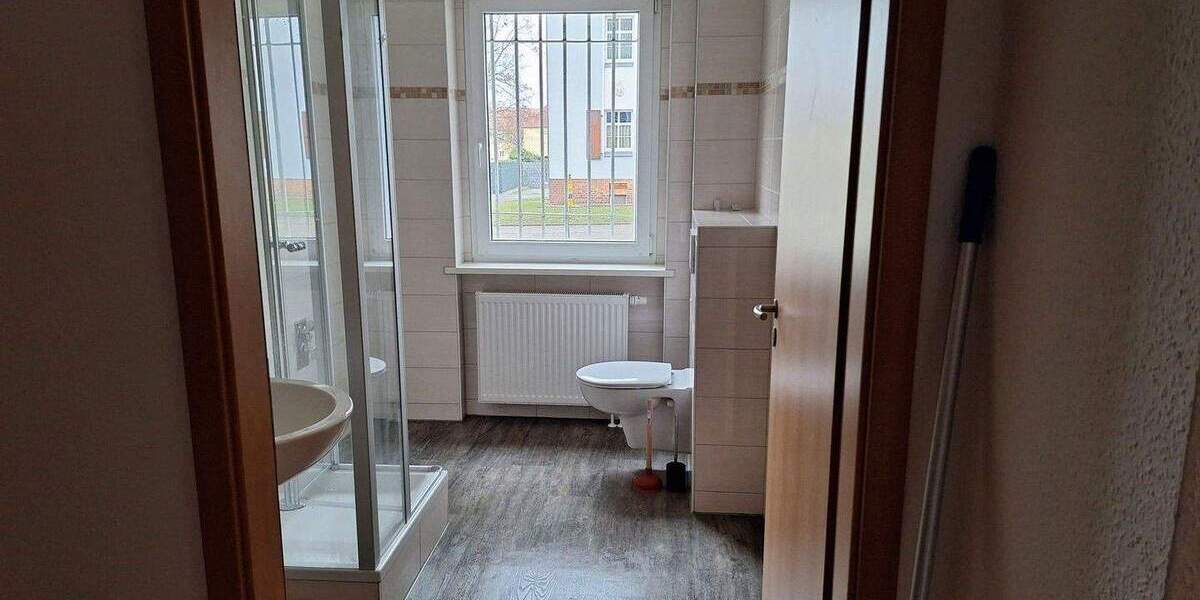 Etagenwohnung Eberswalde - 3 Zimmer, 65 m&sup2;, 670&euro; | Angebot:24678921