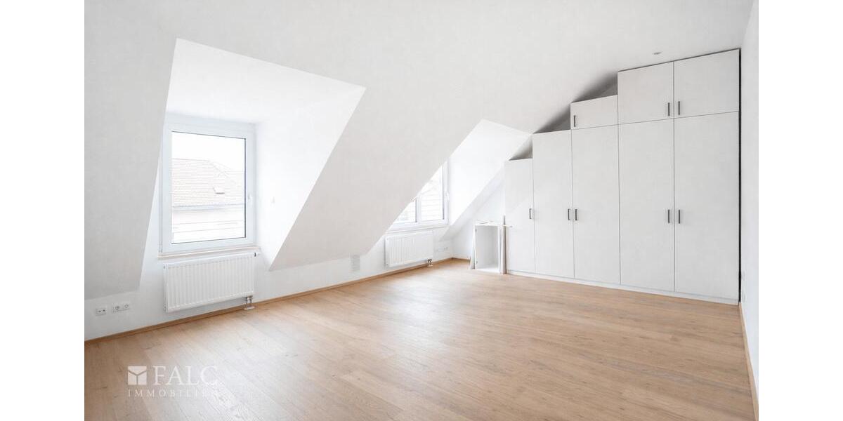 Dachgeschoßwohnung München Ludwigsvorstadt-Isarvorstadt - 2 Zimmer, 105 m&sup2;, 2.830&euro; | Angebot:26313604