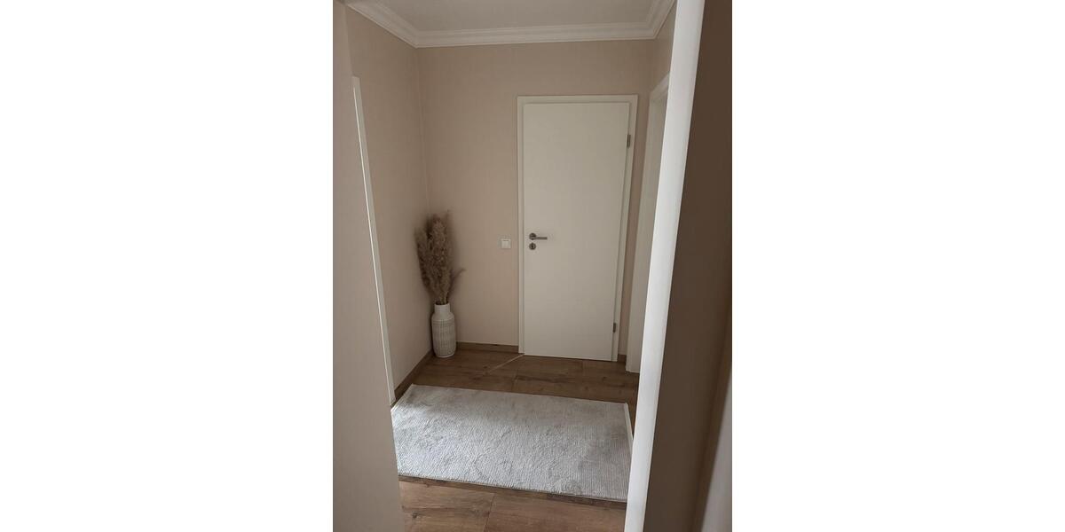 Erdgeschoßwohnung Biebesheim am Rhein - 4 Zimmer, 102 m&sup2;, 1.200&euro; | Angebot:24756685