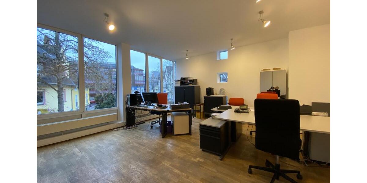 Repräsentative Galerie -oder Bürofläche mit ca. 80m², im historischen Stadtkern von Andernach zimmer