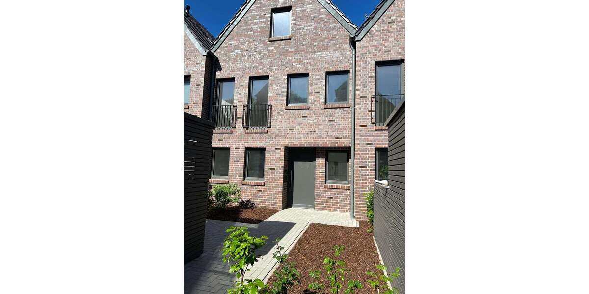 Einfamilienhaus Edewecht / Friedrichsfehn Friedrichsfehn - 6 Zimmer, 122 m&sup2;, 1.680&euro; | Angebot:26760070
