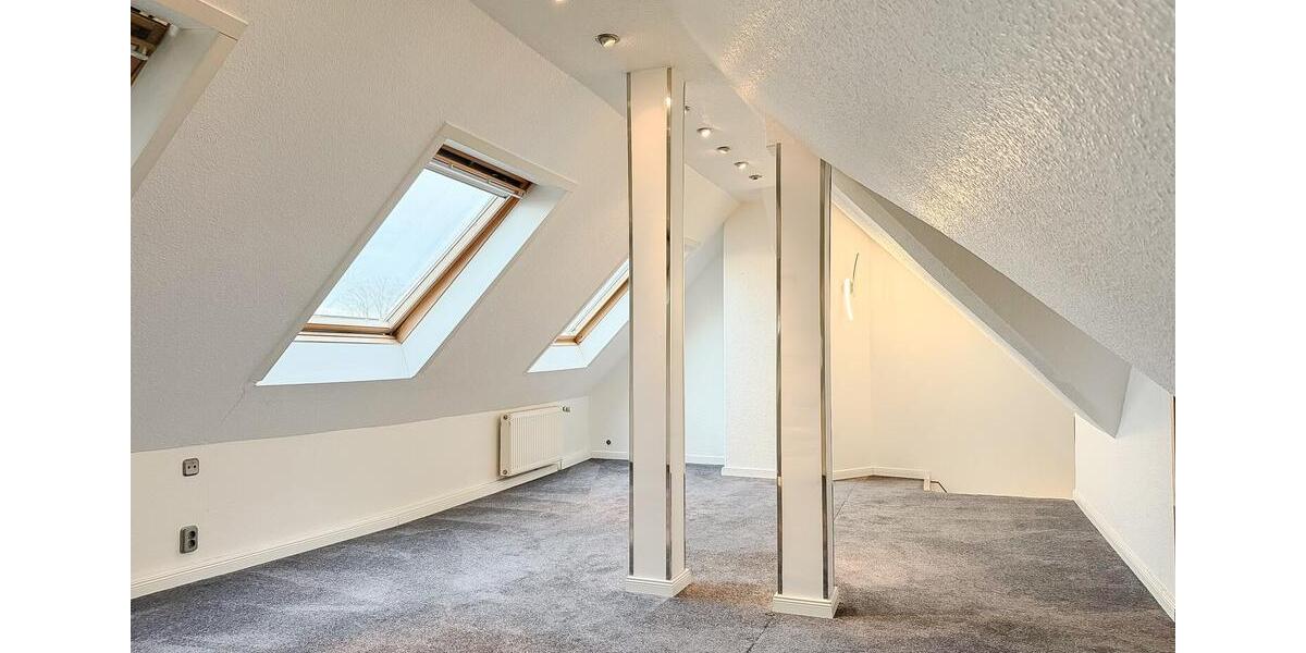 Maisonettenwohnung Düsseldorf Stadtbezirk 5 - 2 Zimmer, 95 m&sup2;, 1.350&euro; | Angebot:26447347