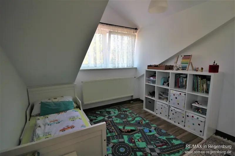 Dachgeschoßwohnung Mainburg - 2 Zimmer, 55 m&sup2;, 740&euro; | Angebot:26638665
