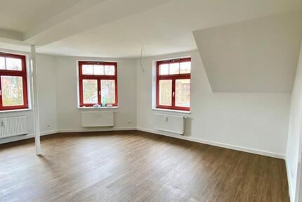Wohnung Grimma - 4 Zimmer, 115 m&sup2;, 1.010&euro; | Angebot:25342712