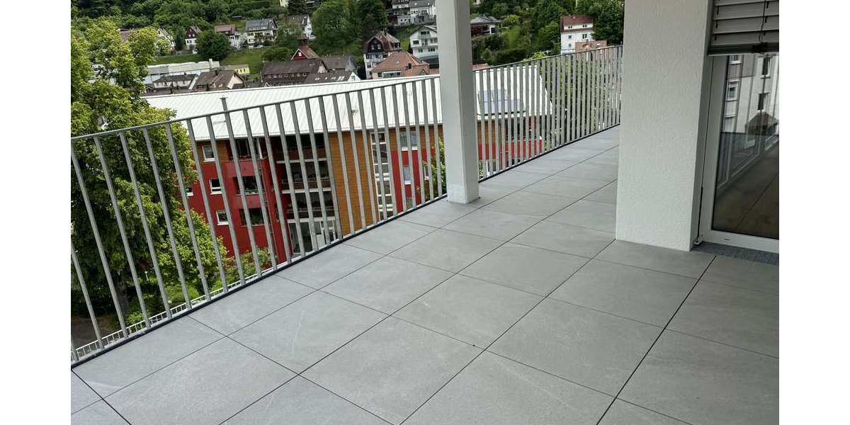 Etagenwohnung Bad Wildbad - 3 Zimmer, 98 m&sup2;, 1.260&euro; | Angebot:25300992